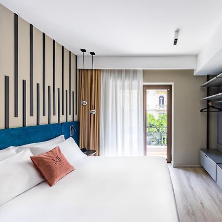 Mh Suites Plebiscito Naples Exterior photo